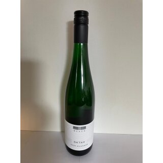 Weingut Dr. Heger 2025 Silvaner trocken OKTAV Deutscher Qualitätswein  0,75L 12,0% Vol. Alc.